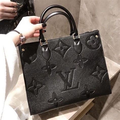 louis vuitton black purse fake